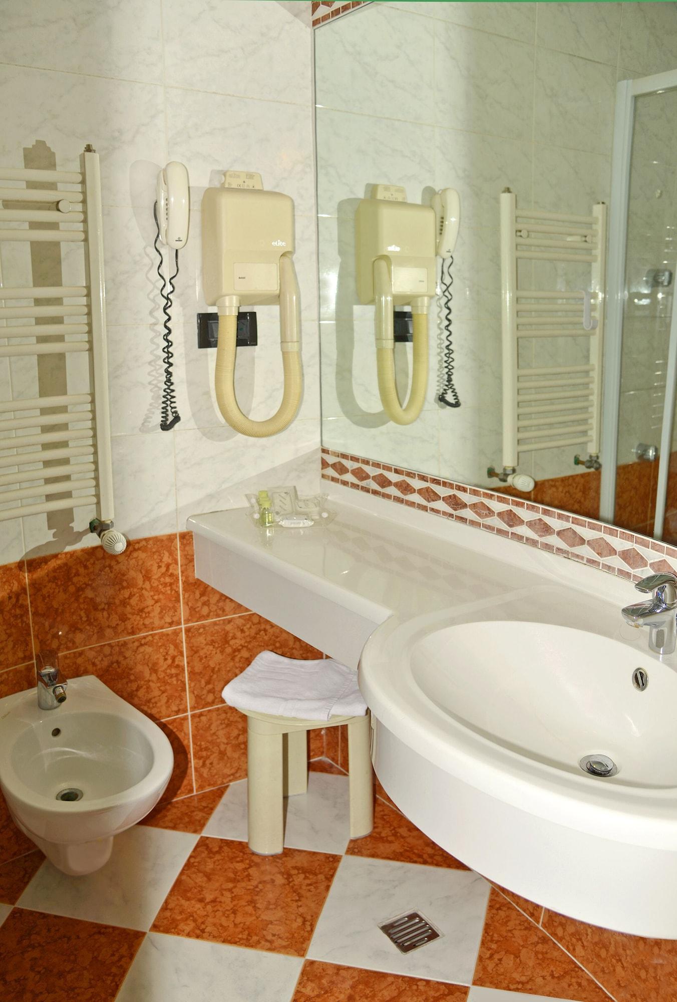Hotel Amadeus E Teatro Turin