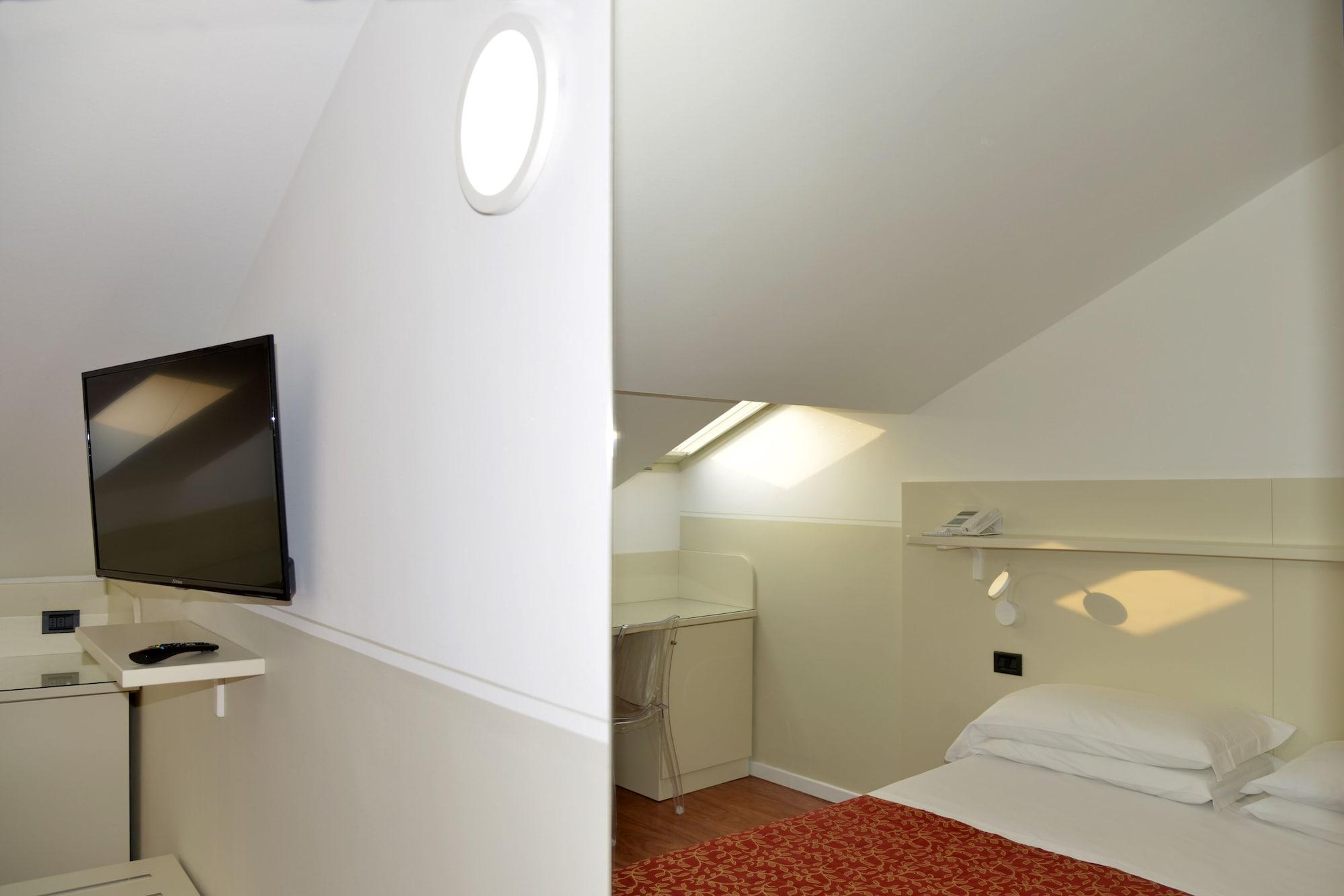 Amadeus E Teatro Hotel