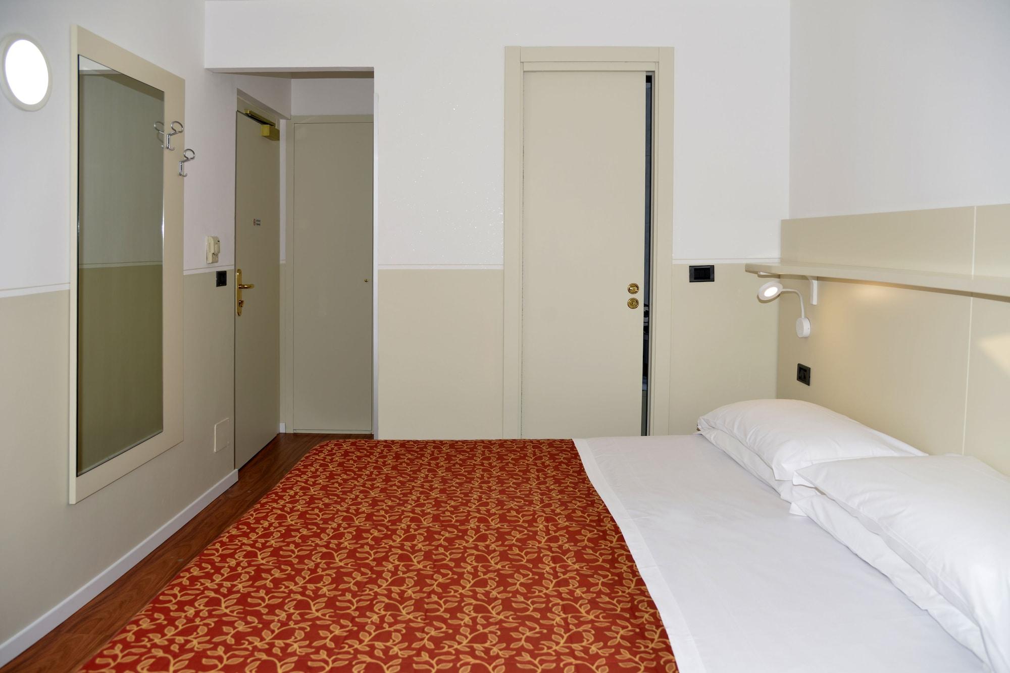 Hotel Amadeus E Teatro 3*